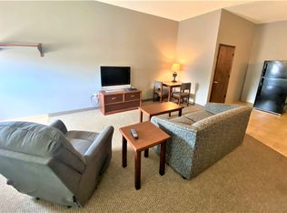 1624 6th Ave SW - Ext Stay & Bays, Aberdeen, SD 57401