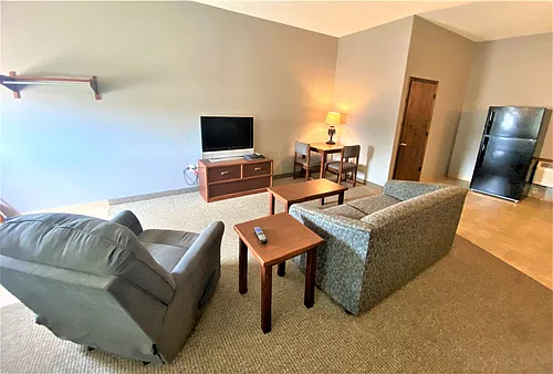 Floor plan 1624 6th Ave SW - Ext Stay & Bays - #5 Su...