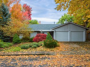 1074 NE 5th Dr, Hillsboro, OR