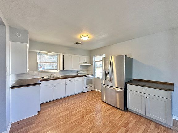 5th image of 1201 S 9th St