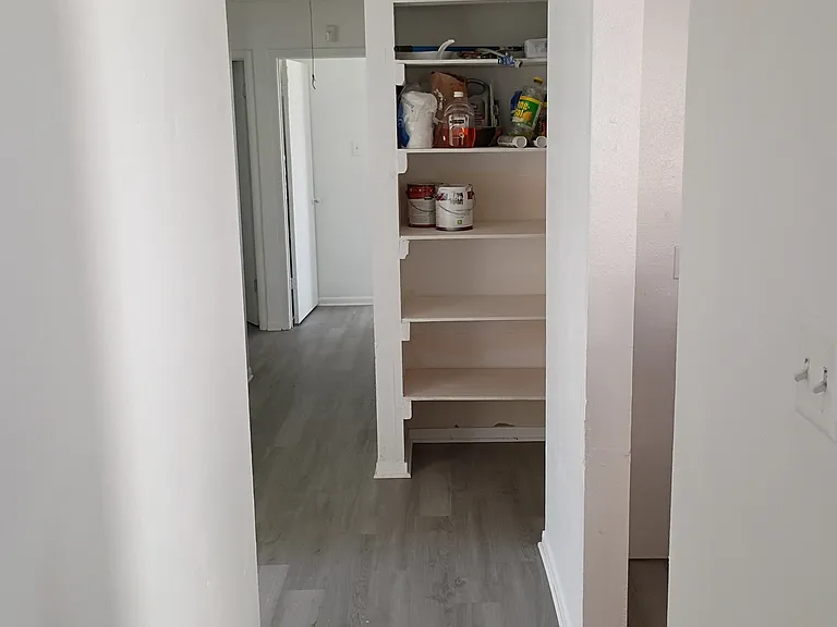 5218 Bluff St — Photo 9