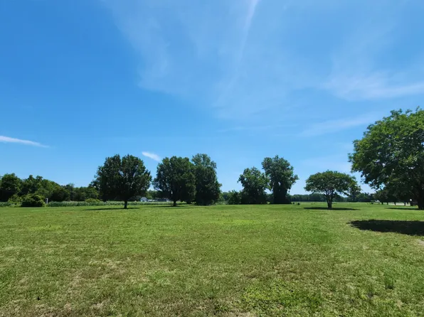 101 Pointe Vista Drive, Elizabeth City, NC 27909
