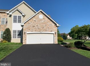 135 Birkdale Dr, Blue Bell, PA 19422