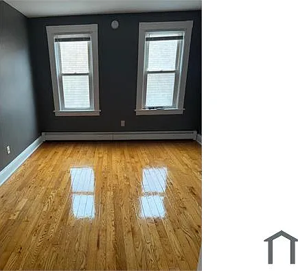 3 bed, $2,026 — Photo 2