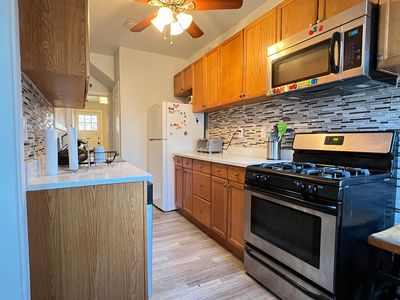 3427 University Pl, Baltimore, MD, 21218
