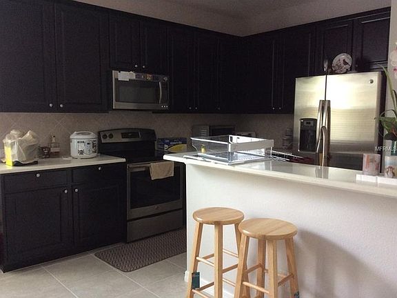 3rd image of 13831 Pickett Reserve Ct