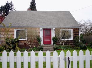 4260 Scenic Dr, Eugene, OR 97404