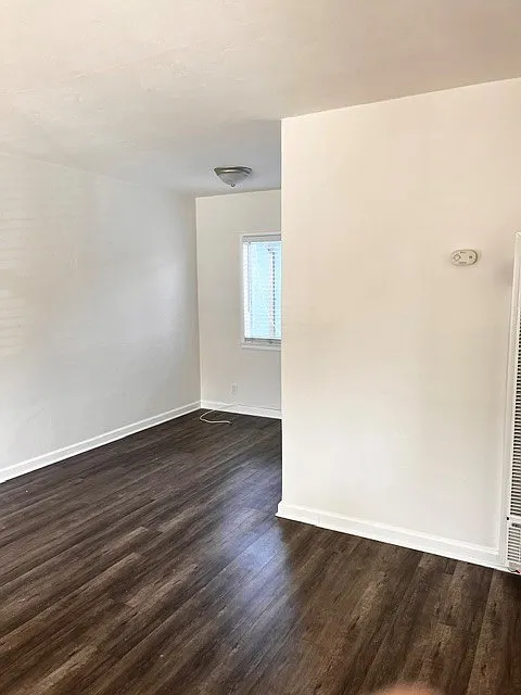 1 bed, 550 sqft, $2,550 — Photo 4