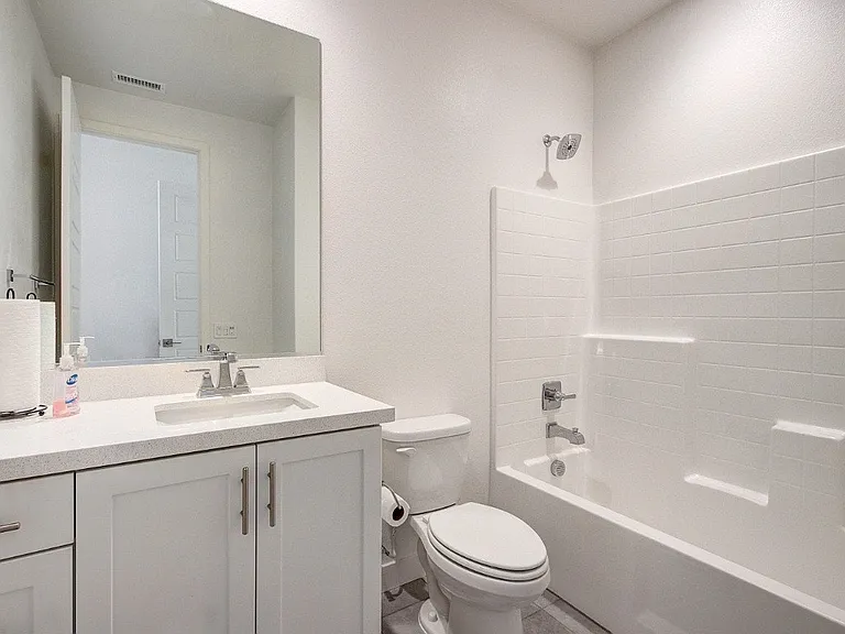 17700 Ridgeline Ct — Photo 8