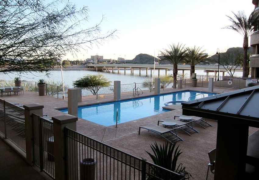 1st image of 945 E Playa Del Norte Dr