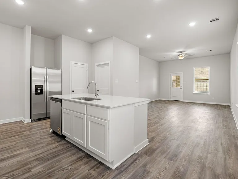 21022 Armstrong County Dr — Photo 11