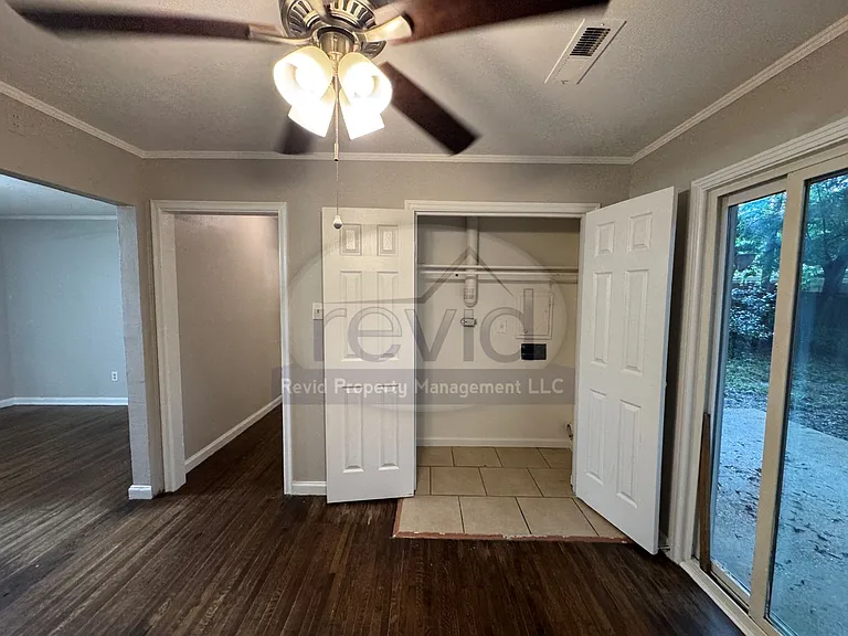 4572 Verne Rd — Photo 5