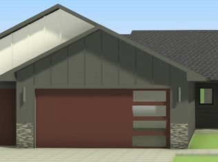 909 N Main St, Lennox, SD 57039