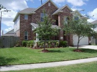922 Mystic Village Ln, Seabrook, TX 77586