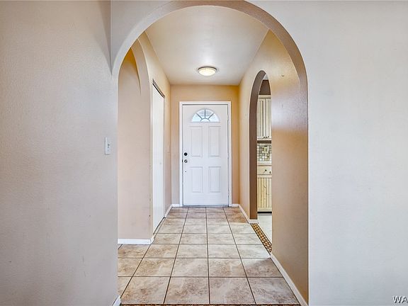 4th image of 9207 N Vista Drive