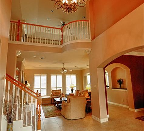 3rd image of 2107 Crescent Palm Ln