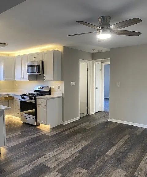 1121 Chalet Dr #1W — Photo 1