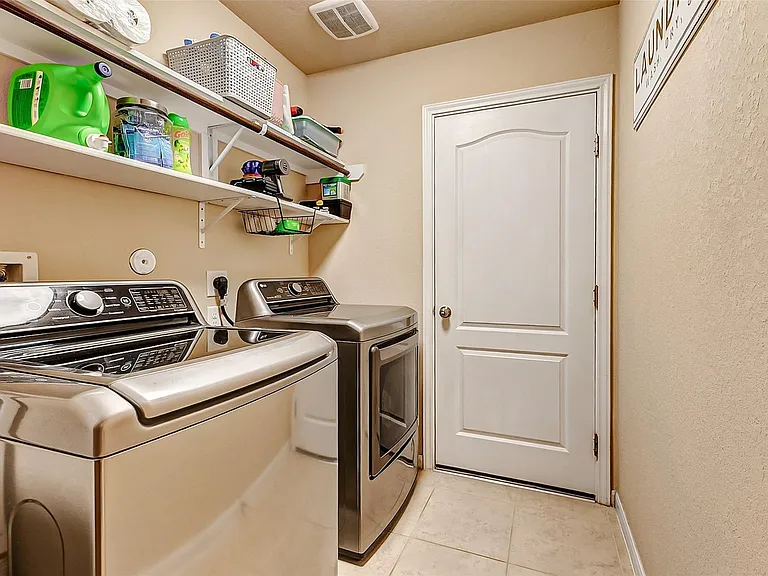 9973 Spring Rock Ln — Photo 24