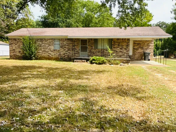 50 Ashley Dr, Batesville, AR 72501
