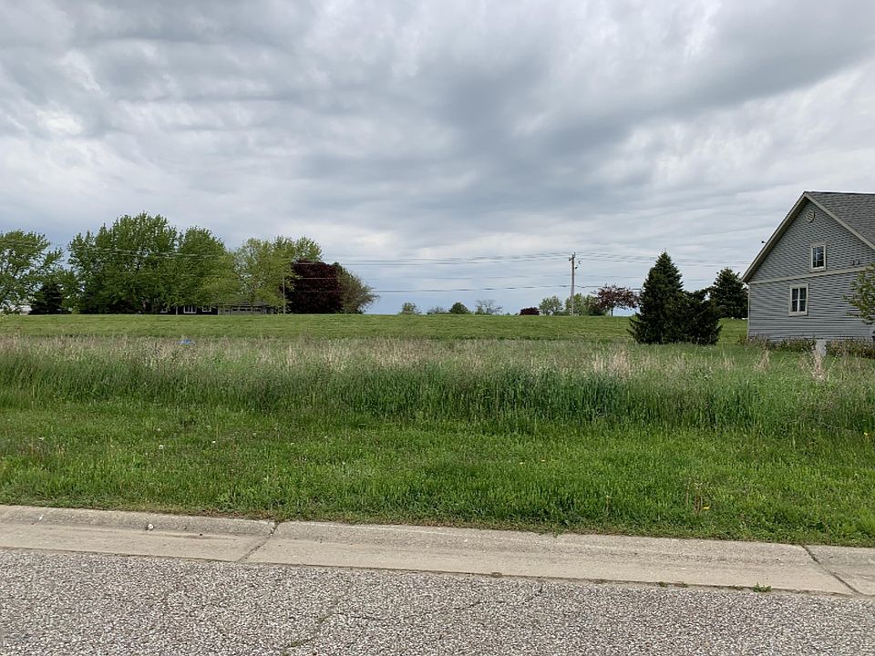 2nd image of 1515 Prairie Dr #40