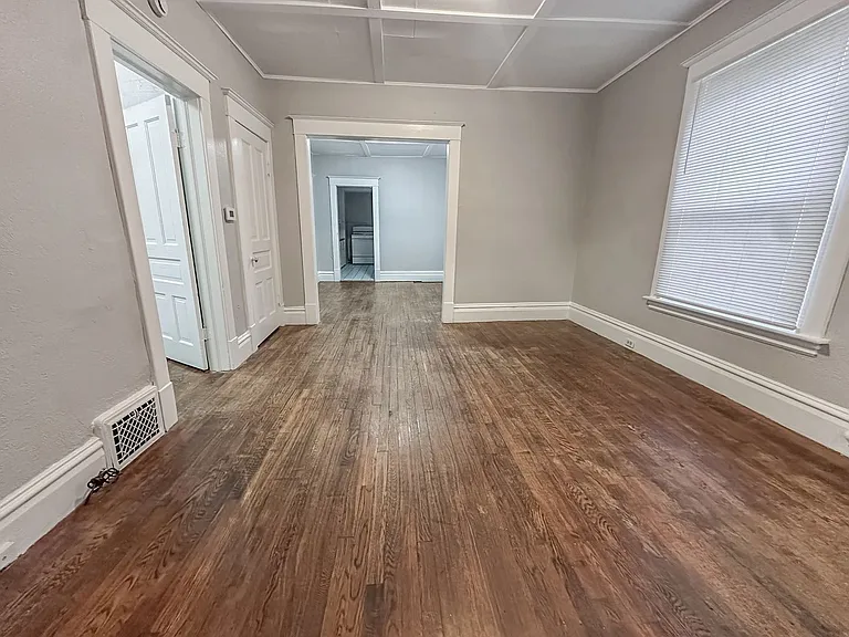 41 Caledonia St NE #1 — Photo 2