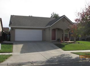 8 Cabaret Dr, Chico, CA