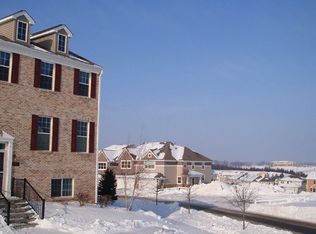 9970 Vervain Dr, Eden Prairie, MN 55347