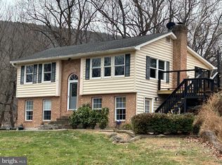 118 Roller Coaster Rd, Harpers Ferry, WV 25425