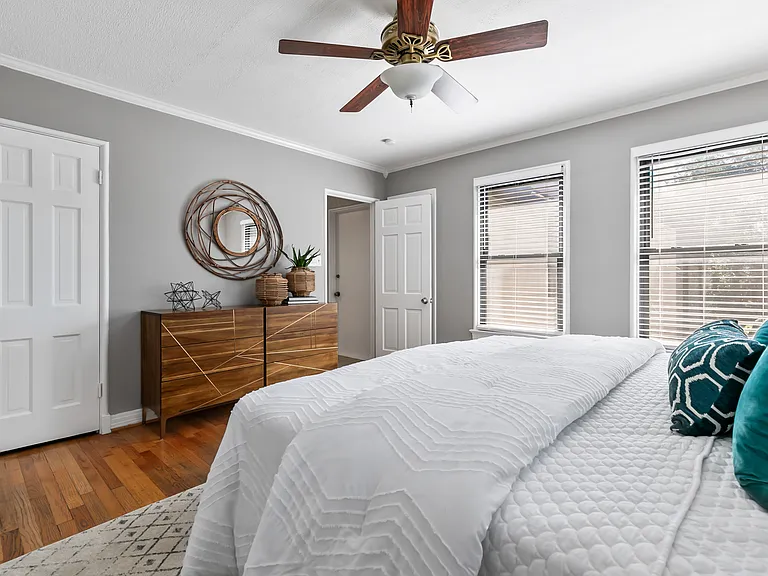 4206 Somerville Ave — Photo 12
