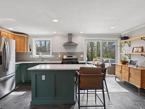 5th image of 108 Baker Road