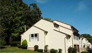 2nd image of 4 Oak Forest Dr #1