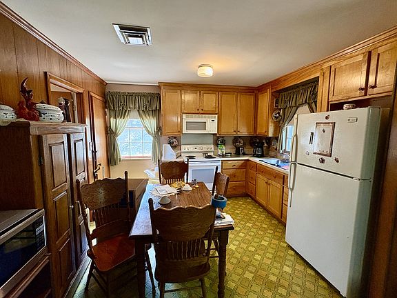 5th image of 411 Wauford Dr