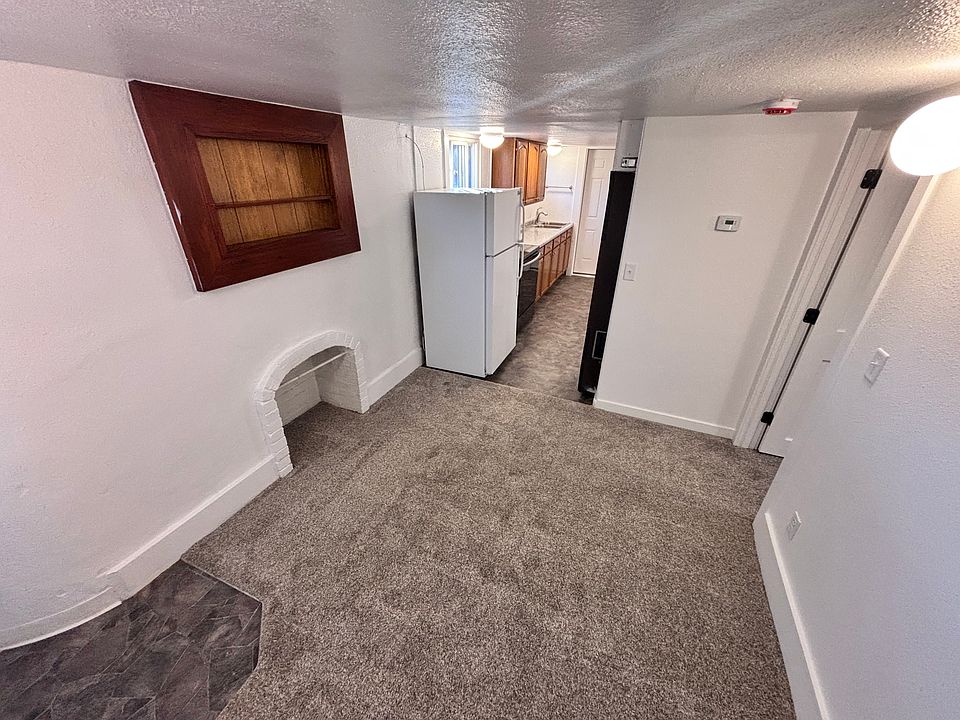 1st image of 308 1/2 S 16th St