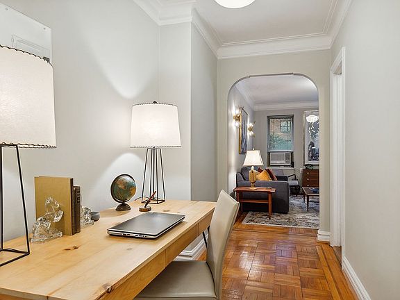 4th image of 57 Park Ter W APT 1C