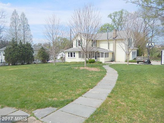 5th image of 2706 McComas Ave