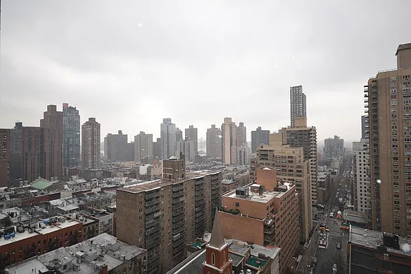 Rented by Olnick Organization | media 38