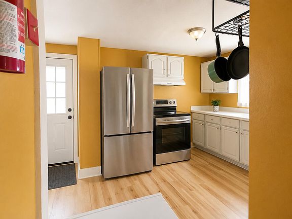 4th image of 69 Parker Street