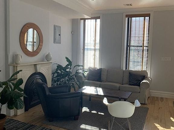 4th image of 107A Somers St