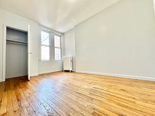 Rented by Pear NYC LLC | media 25