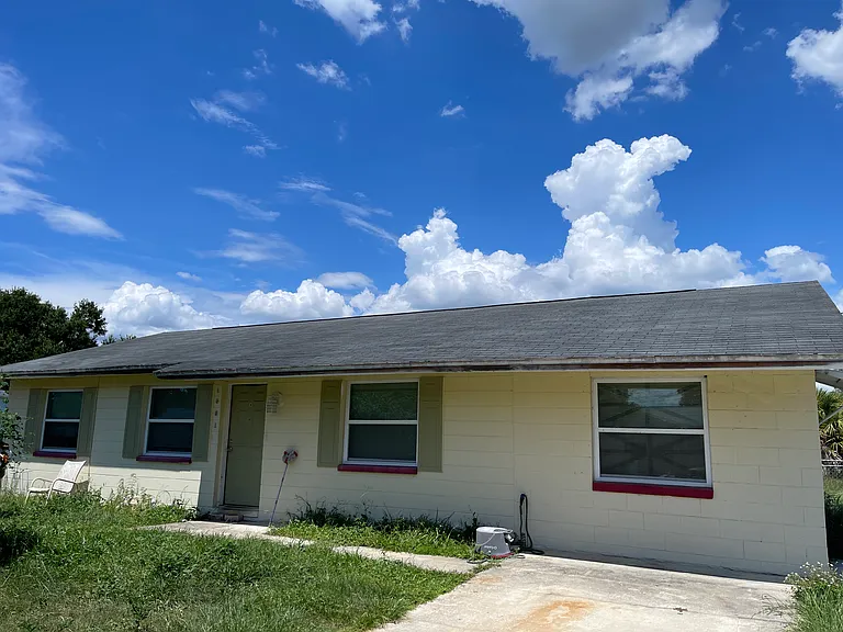1681 Ann Dr — Photo 1