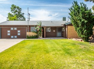4021 Terrace Dr, Farmington, NM 87402