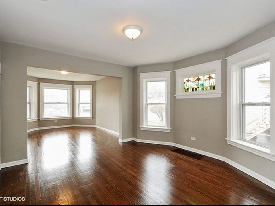 1st image of 315 S 5th Ave #2