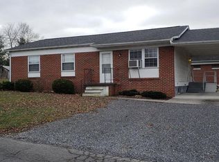 209 Eisenhower Dr, Moorefield, WV 26836