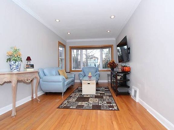 2nd image of 2215 N Nordica Ave