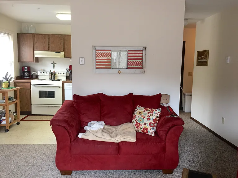 1331 W 3rd St #1 — Photo 6