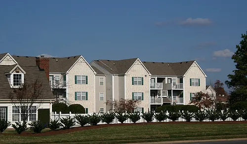 Taylor Pointe Apartments Photo 1
