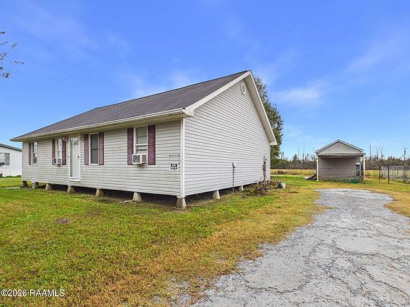 3rd image of 1053 Carolyn Rose Dr