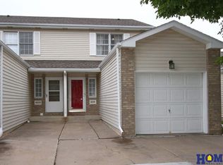 6219 Benjamin Pl, Lincoln, NE 68516