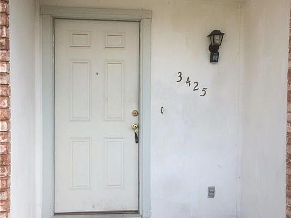 2nd image of 3425 Foxford Trl