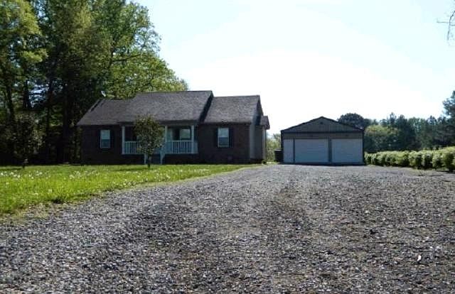 2nd image of 148 Cedar Ln